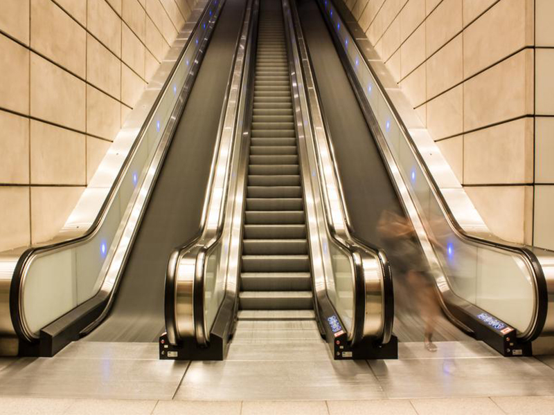 毕节自动扶梯的安全操作规程介绍